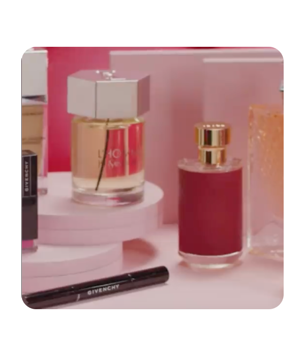 رائدة اعمال في مجال الازياء ضمن قصة نجاح اعلانات سناب شات توضح تأثيرا حقيقيا ونمو الجمهور.