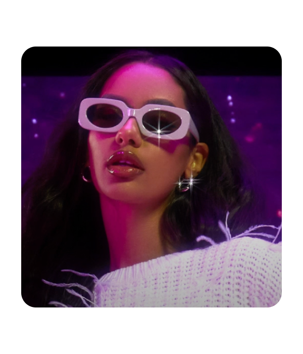 رائدة اعمال في مجال الازياء ضمن قصة نجاح اعلانات سناب شات توضح تأثيرا حقيقيا ونمو الجمهور.