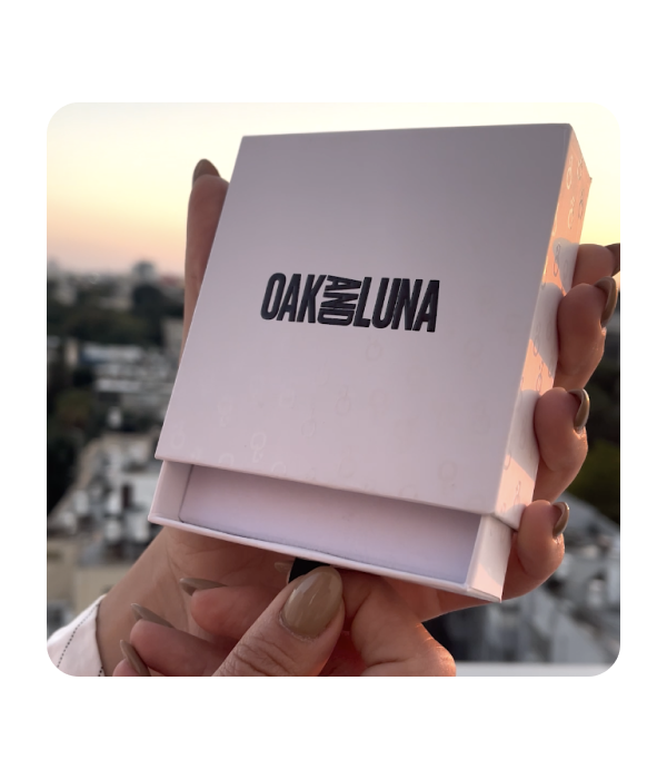 Oak and Luna jewelry packaging featured in a Snapchat Ads success story highlighting forty seven percent higher return on investment.